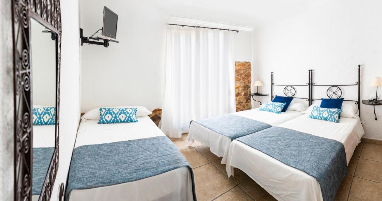 Hostal Tres Molins Jesus Pobre エクステリア 写真