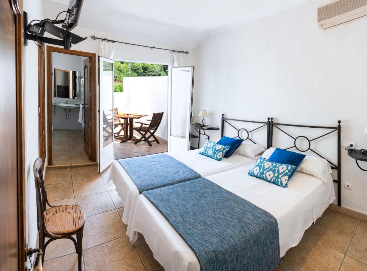 Hostal Tres Molins Jesus Pobre エクステリア 写真